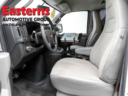 Used 2021 Chevrolet Express 2500 RWD image 13