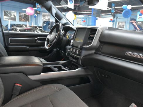Used 2022 RAM 1500 Big Horn AWD/4WD image 40
