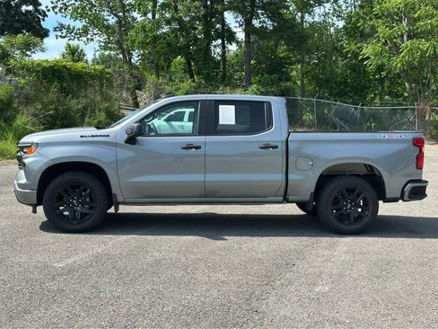 Used 2023 Chevrolet Silverado 1500 Custom w/ LPO, Dark Essentials Package AWD/4WD image 4