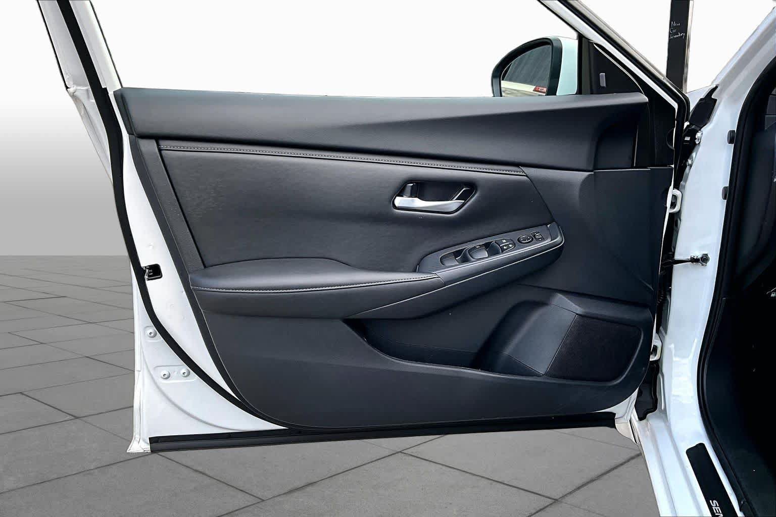 Used 2025 Nissan Sentra SV w/ All-Weather Package FWD image 20