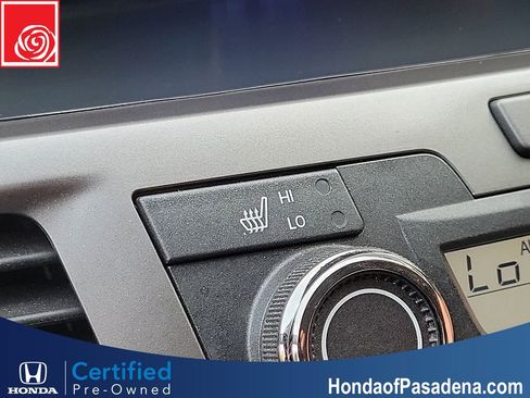 Used 2016 Honda Odyssey Touring Elite image 18