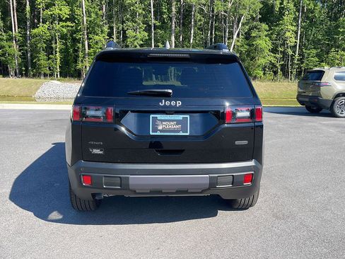New 2026 Jeep Cherokee Overland AWD/4WD image 6