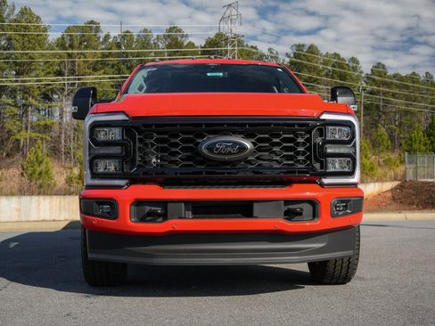 New 2026 Ford F250 Lariat w/ Black Appearance Package image 6