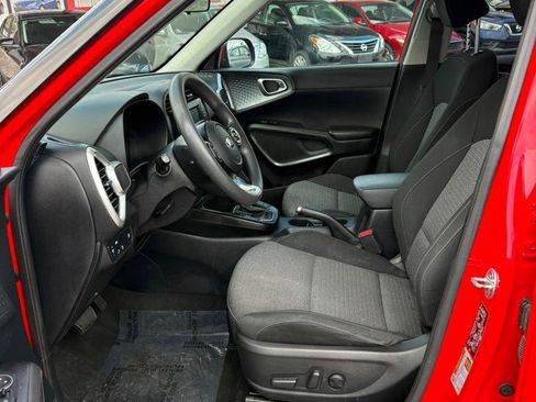 Used 2021 Kia Soul S FWD image 10