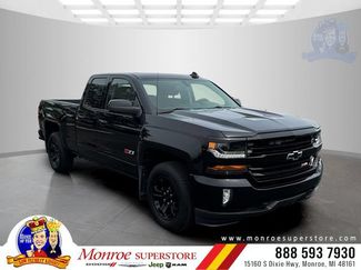Used 2017 Chevrolet Silverado 1500 LT w/ Midnight Edition AWD/4WD video 1