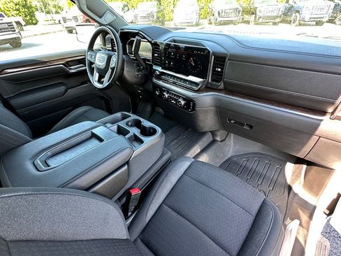 Used 2023 GMC Sierra 1500 Elevation AWD/4WD image 13