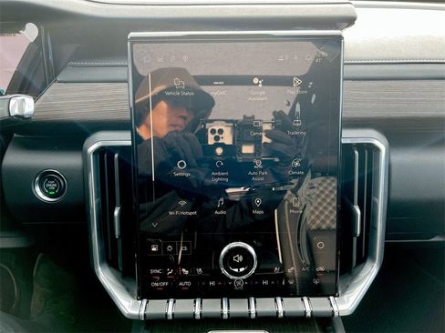 New 2026 GMC Acadia Denali w/ Super Cruise Package image 13