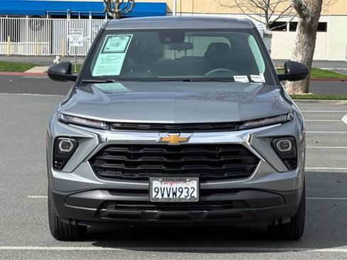 Used 2026 Chevrolet TrailBlazer LS w/ LS Convenience Package image 9