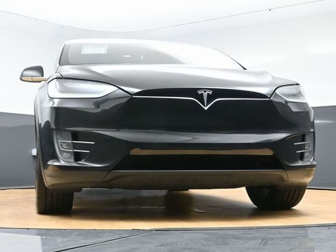 Used 2021 Tesla Model X Long Range image 57