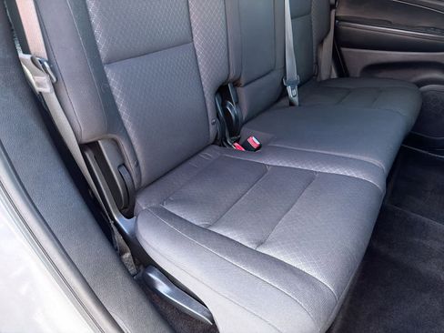 Used 2018 Jeep Grand Cherokee Laredo image 21