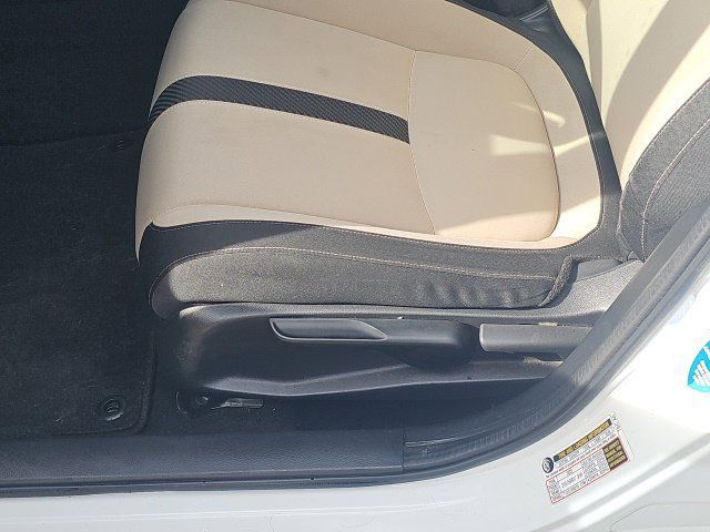 Used 2018 Honda Civic EX image 16