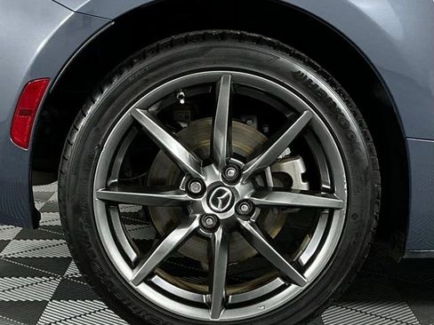 Used 2020 MAZDA MX-5 Miata RF Grand Touring RWD image 11