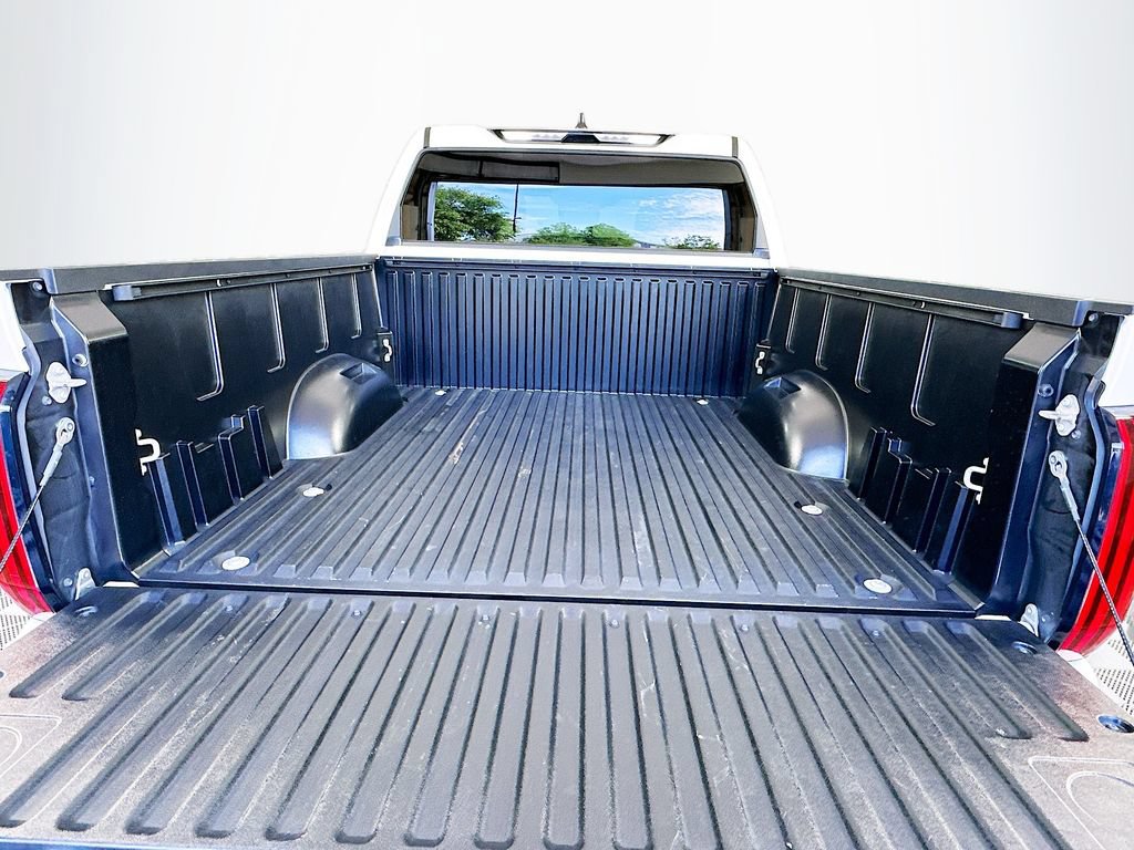 Used 2024 Toyota Tundra SR5 AWD/4WD image 25