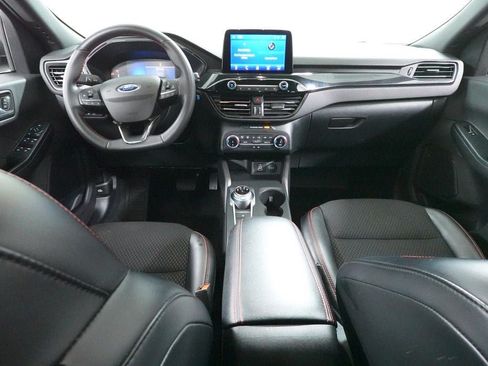 Certified 2025 Ford Escape ST-Line AWD/4WD image 11