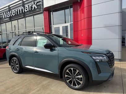 New 2026 Nissan Pathfinder Platinum