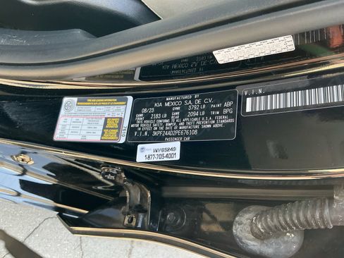 Used 2023 Kia Forte LXS FWD image 27