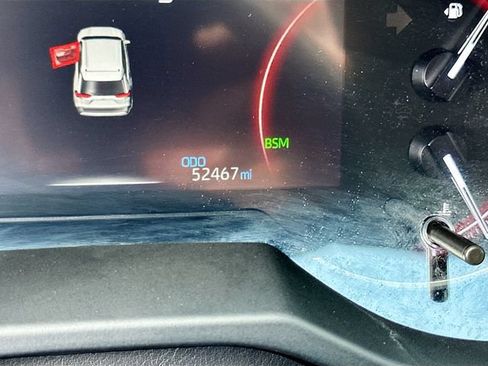 Used 2024 Toyota RAV4 XLE FWD image 12