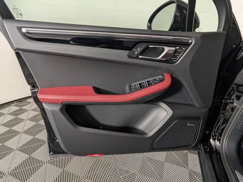 New 2026 Porsche Macan S AWD/4WD image 25