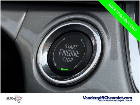 Used 2025 Chevrolet Trax LT FWD image 18
