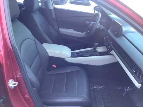 Used 2023 Honda Accord EX image 15