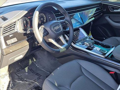New 2025 Audi Q8 Premium Plus image 8