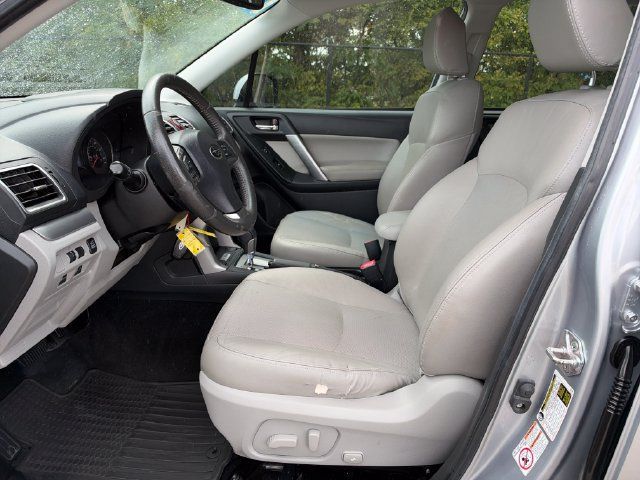 Used 2016 Subaru Forester 2.5i Limited AWD/4WD image 11
