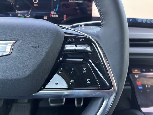 New 2026 Cadillac Vistiq Sport w/ LPO, Floor Liner Package image 16