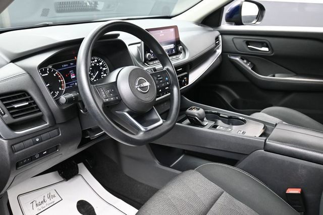 Used 2024 Nissan Rogue SV FWD image 14