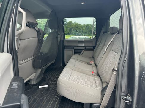 Used 2018 Ford F350 XLT w/ XLT Premium Package AWD/4WD image 12