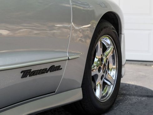 Used 1997 Pontiac Firebird Trans Am RWD image 49
