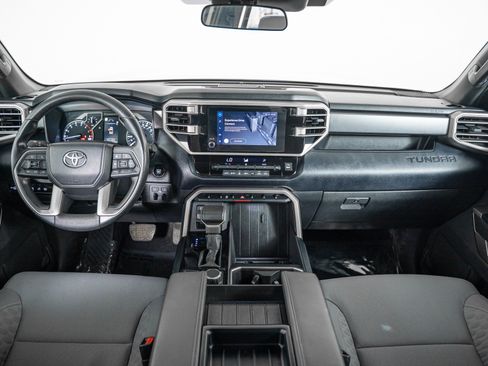Used 2025 Toyota Tundra SR5 AWD/4WD image 9