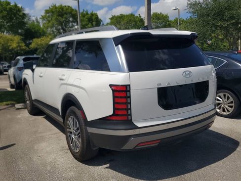 Used 2026 Hyundai Palisade SEL FWD image 6