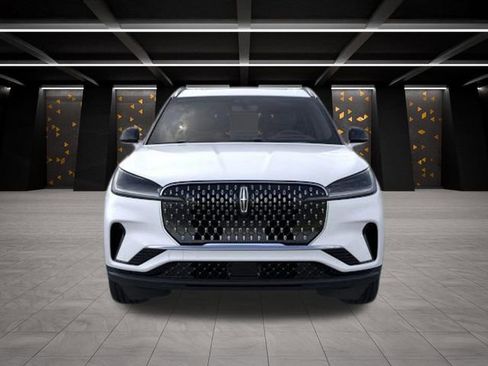 New 2026 Lincoln Aviator 2WD image 6