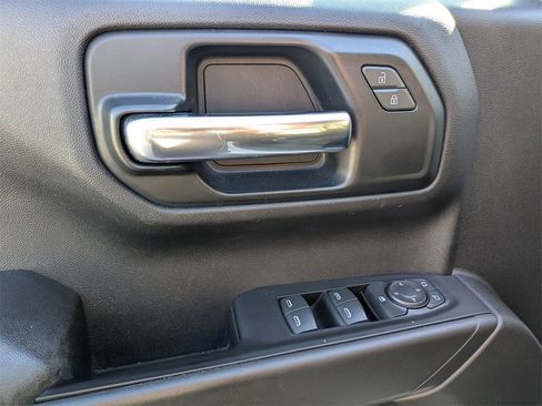 Used 2020 Chevrolet Silverado 1500 Custom Trail Boss w/ Custom Convenience Package image 16