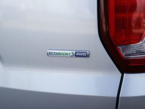 Used 2016 Ford Explorer Limited w/ Class II Trailer Tow Package image 40