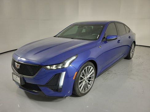 Used 2020 Cadillac CT5 Sport image 2