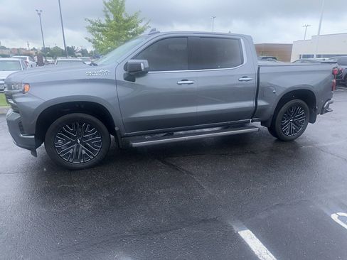 Used 2019 Chevrolet Silverado 1500 High Country AWD/4WD image 4