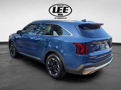 New 2026 Kia Sorento S image 5