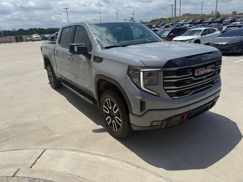Used 2025 GMC Sierra 1500 AT4 w/ AT4 Premium Package AWD/4WD image 1