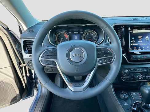 Used 2022 Jeep Cherokee Limited w/ Elite Package image 11