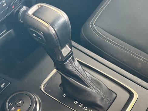 Used 2019 Ford Ranger XLT w/ Equipment Group 302A Luxury image 18