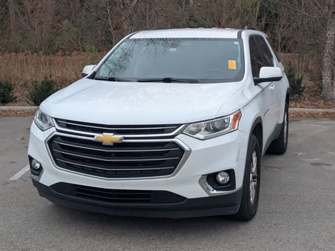 Used 2019 Chevrolet Traverse LT image 8