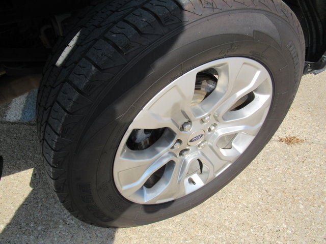 Used 2023 Ford F150 Platinum w/ Equipment Group 701A High AWD/4WD image 43
