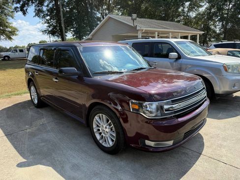 Used 2019 Ford Flex SEL AWD/4WD image 5