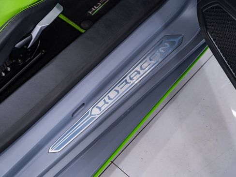 Used 2023 Lamborghini Huracan EVO RWD image 19