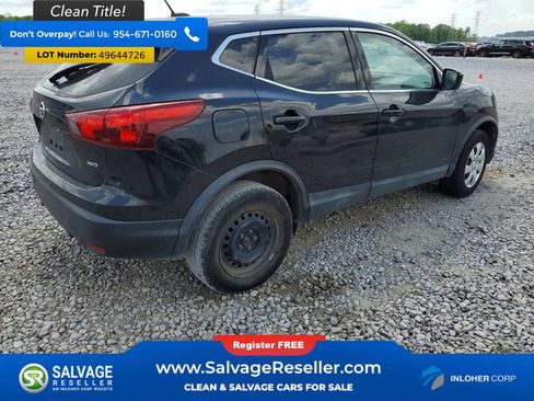 Used 2019 Nissan Rogue Sport S image 4