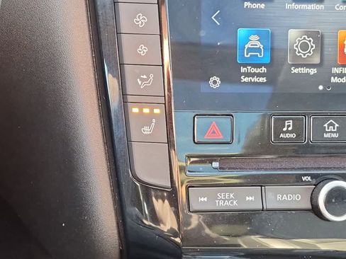 Used 2023 INFINITI QX50 Luxe image 16