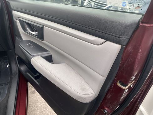 Used 2019 Honda CR-V LX image 20