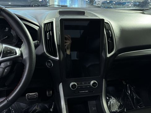 Used 2024 Ford Edge ST-Line AWD/4WD image 22