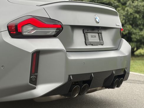 Used 2024 BMW M2 w/ Lighting Package RWD image 9